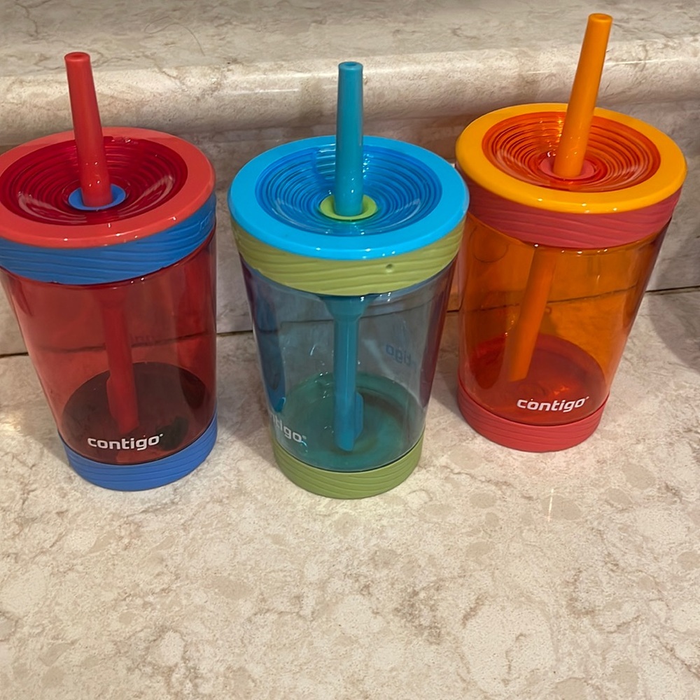 Bundle of 3 Contigo cups with straw.